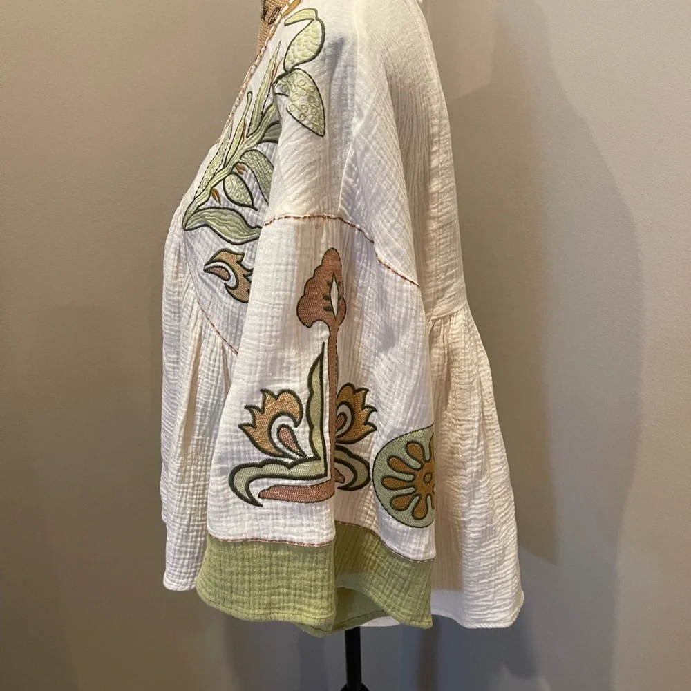 Easel Boho Embroidered V-Neck Peasant Top - Picture 3 of 5